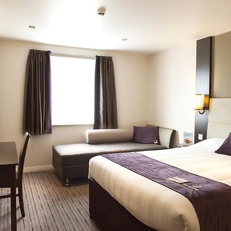 Premier Inn Falkirk - Larbert Εξωτερικό φωτογραφία