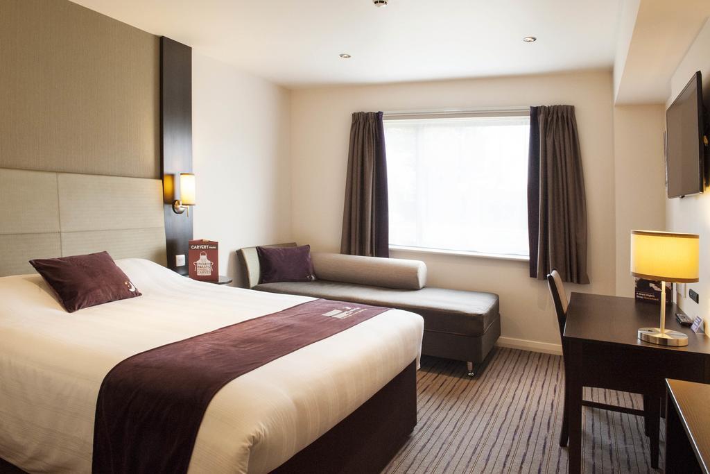Premier Inn Falkirk - Larbert Εξωτερικό φωτογραφία